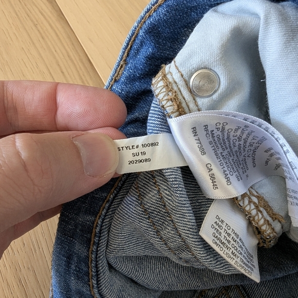 J. Crew High Rise Short Denim Button Fly Distressed Raw Hem 4" Inseam - Picture 11 of 12